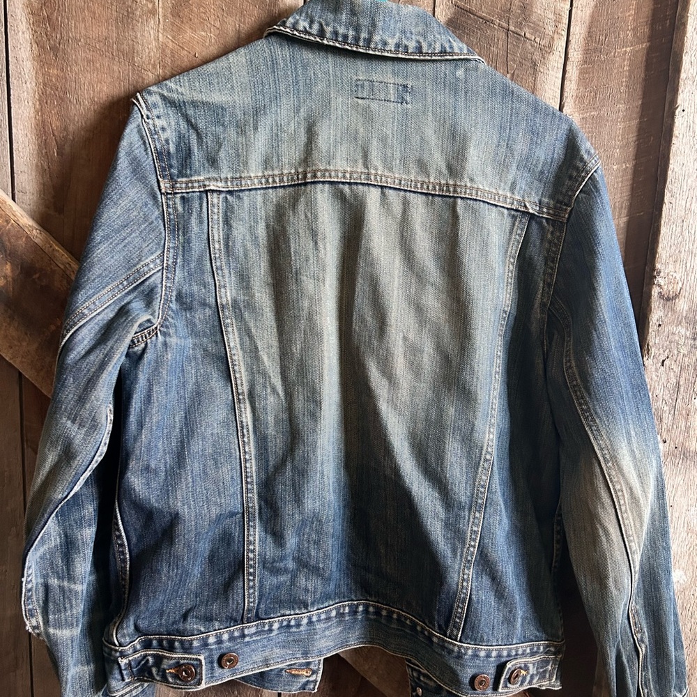 Jean jacket - Picture 2 of 3
